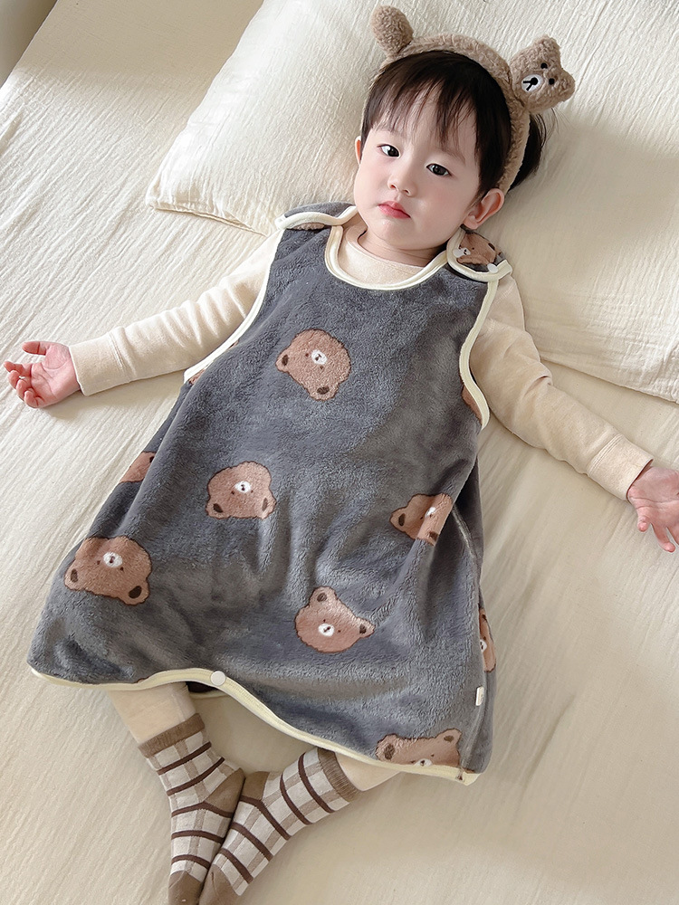 Autumn and winter baby flannel sleeping bag children's Four Seasons thick split-leg sleeping bag boys and girls cartoon homewear jumpsuit