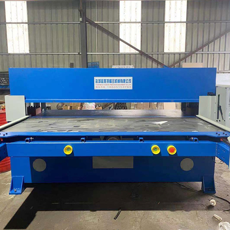 Full-automatic feeding and cutting machine Single-sided feeding and cutting machine blanking machine luggage blister machine cutting machine cutting machine