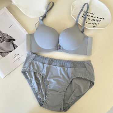 2024 seamless simple front buckle no back buckle underwear small chest gathered sexy beautiful back comfortable bra