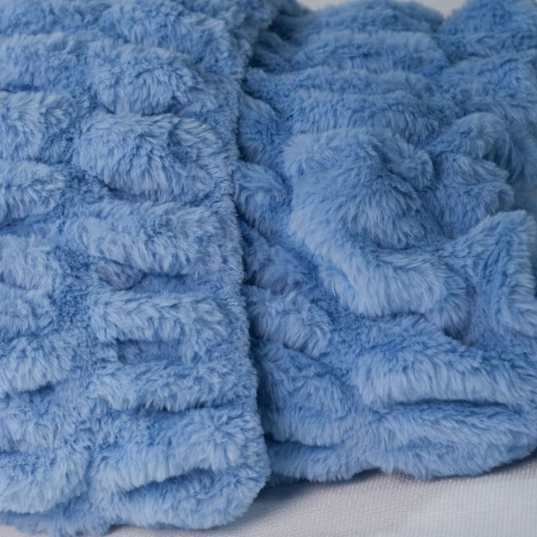 Imitation Rabbit Fur Autumn and Winter Coat, Blanket, Floor Mat, and Bag Fabric, Ultra-Thick Warm Mink Velvet Spandex with a Bubble Velvet Feel