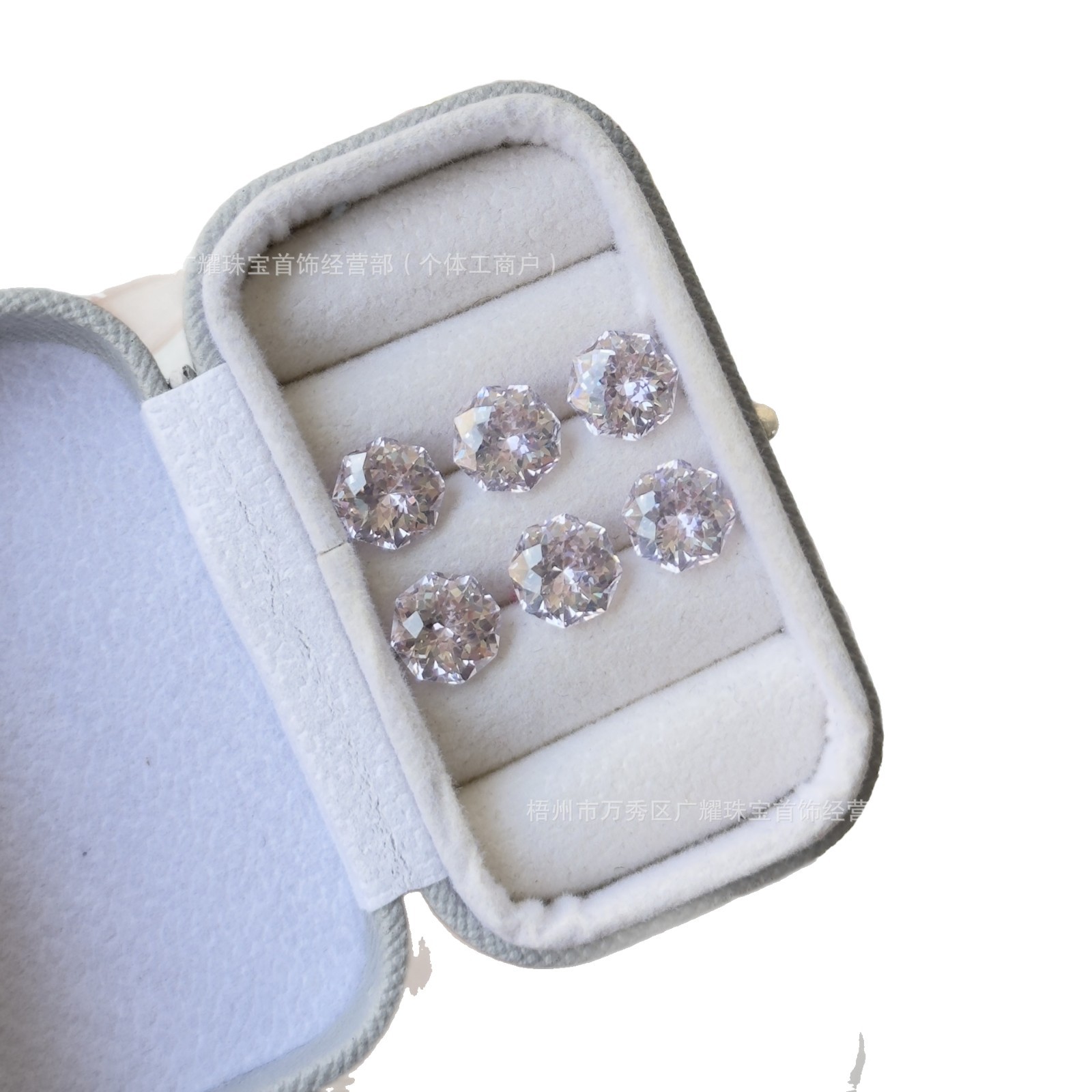 Explosive 6mm 8mm Gradient Color Sugar Heart Bouquet Cut Zircon Octagonal Pointed Bottom Loose Stone Popular Zircon