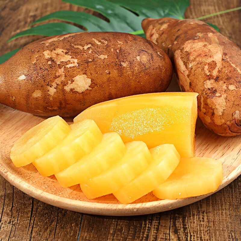 Authentic Yunnan Tianshan Snow Lotus Fruit Fresh Fruit Seasonal Low Sugar Yellow Heart Red Heart Freshly Dug Large Fruit Crispy and Sweet a Whole Box