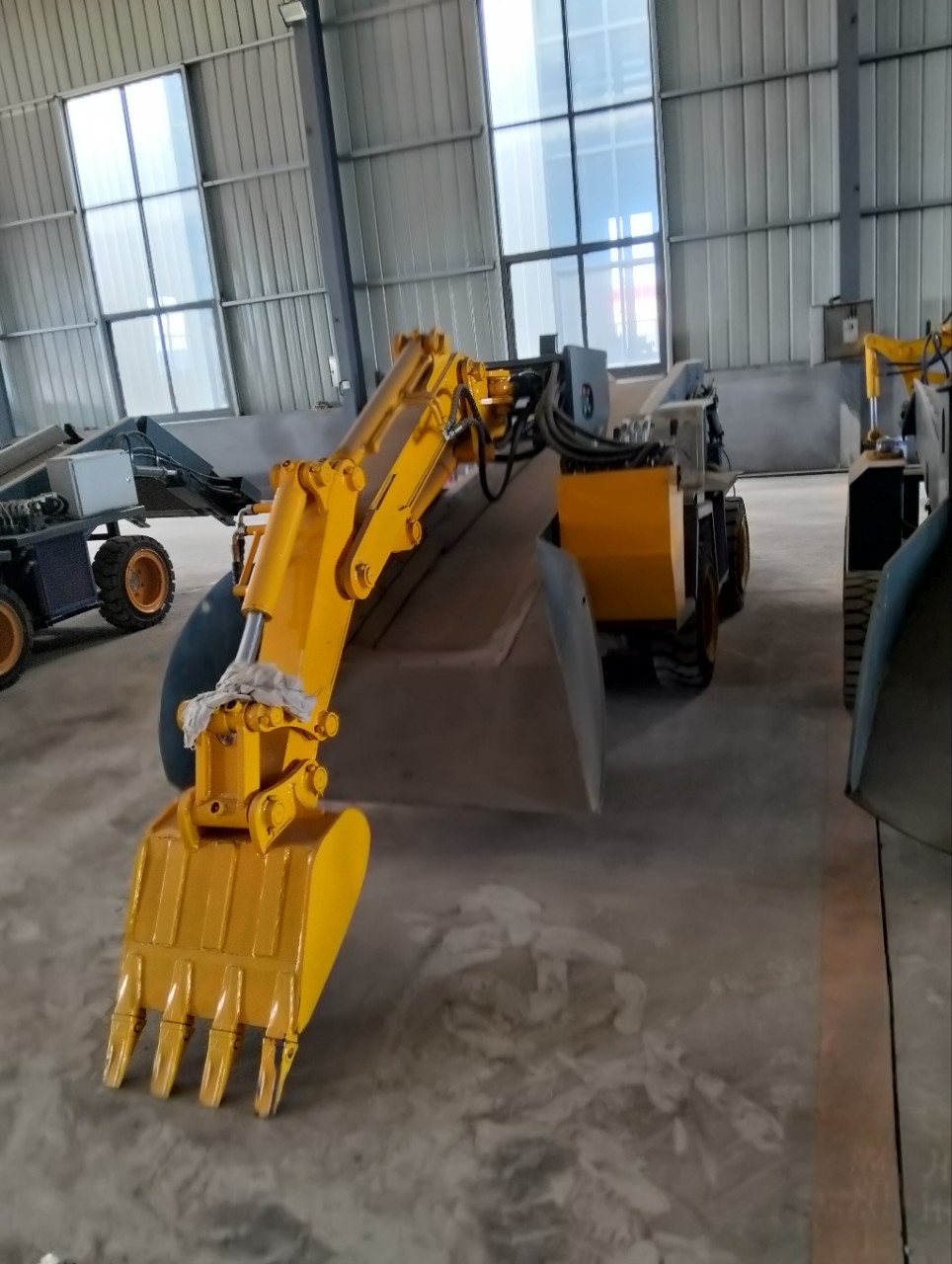 Скребок для шлака Шаньдун, шлаковый скребок на колесах, простой тип, гусеничный шлаковый скребок, горный самосвал