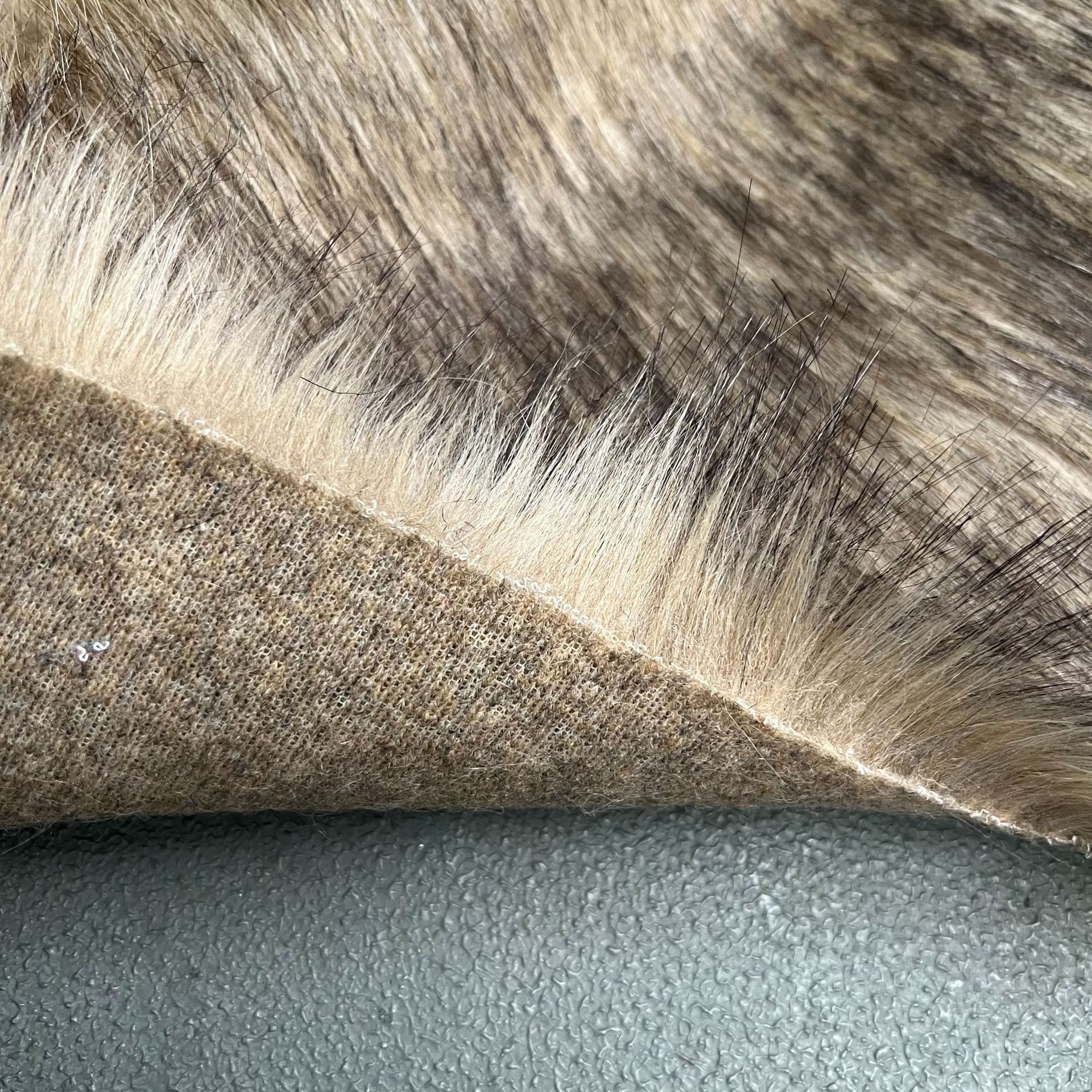 Long-Term Spot Yellow Dyed Pointed Yellow Dog Hair Plush Large Fur Wholesale Toy Accessories Doll Animal Crafts Hair