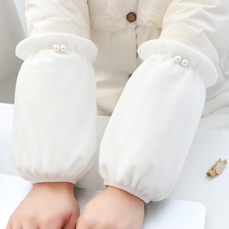 Autumn and winter New Pearl oversleeve female adult student short cute oversleeve work sleeve down jacket anti-dirty oversleeve