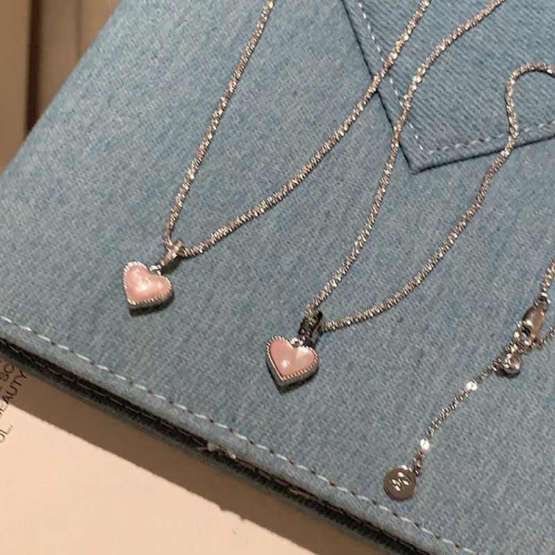 Minimalist Versatile Sweet Temperament High-End Oil-Drip Heart Shell Collarbone Chain Niche Fashion Commuter Light Luxury Necklace