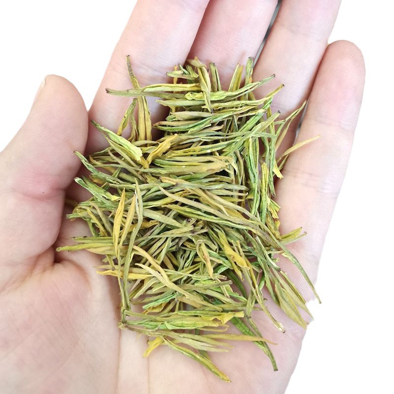 250g half jin New Tea spring tea milk white tea royal golden Bud golden Bud Anji origin