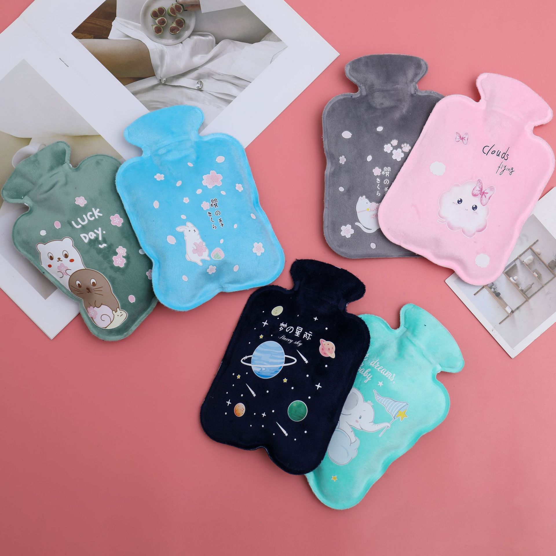 Winter plush water injection hot water bag cartoon mini Super velvet warm water bag student dormitory carrying water filling hand warmers