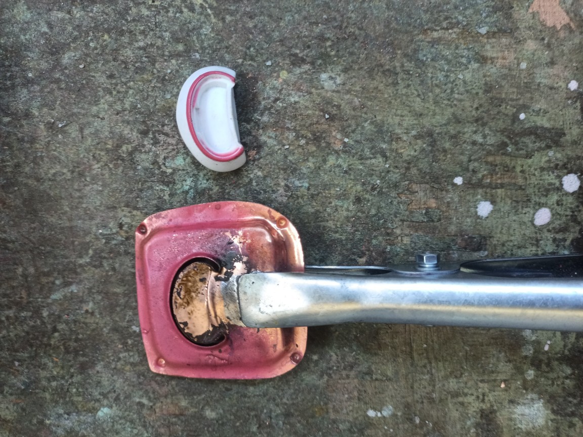 Dongguan, Specializes in Manufacturing Various Spray Molds, Spray Painting Molds, Spray Painting Fixtures, Masking Mold Clamps