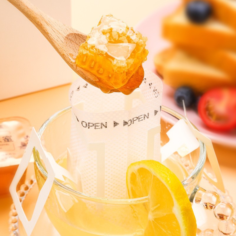 Honeycomb Honey, Freshly Cut 30G/Piece, Ready-To-Eat, Naturally Matured Wild Honey, Individually Packaged Small Honeycomb Honey for Brewing