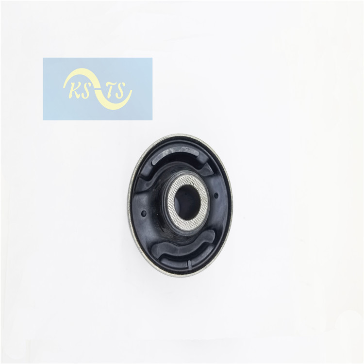 Front Lower Suspension Bushing 48655-28020 Control Arm Bushing Rubber Parts Bracket Bushing Fixing Glue