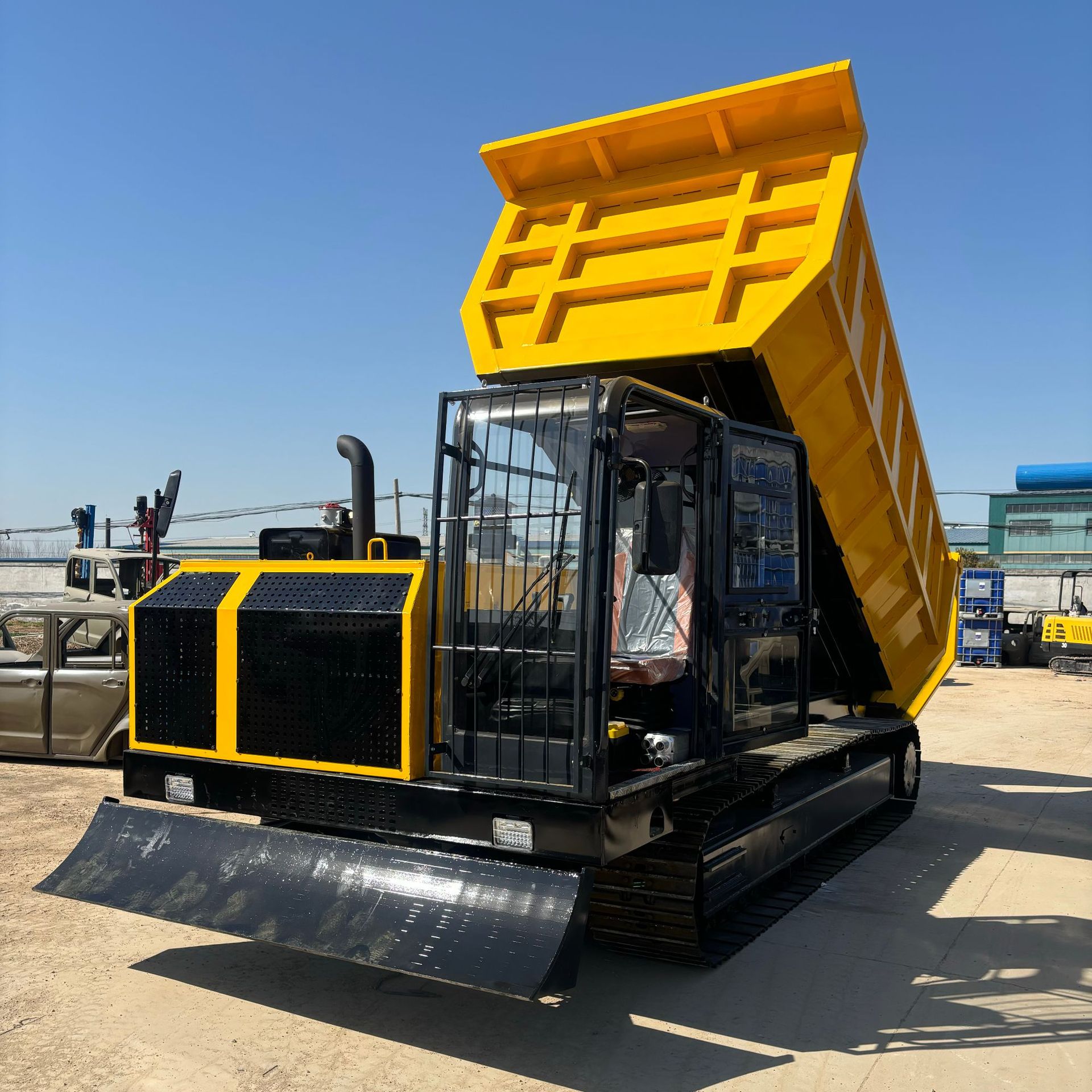 Customized Processing Crawler Transporter Manufacturer Directly Supplies 10-30 Tons Engineering Mining All-Terrain Creeper Transporter