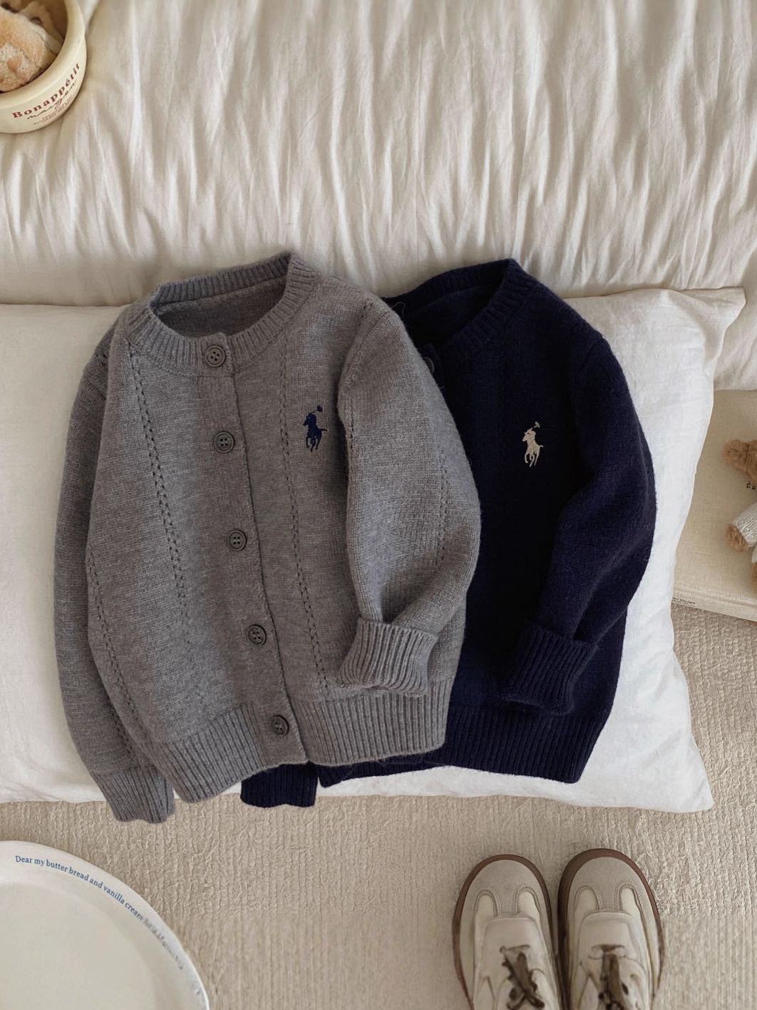 2025 Spring, Autumn and Winter Children's Sweaters for Boys and Girls with Colorful Sleeves Korean Style Pony Embroidery on the Chest Easiest for Match Cardigan Sweaters