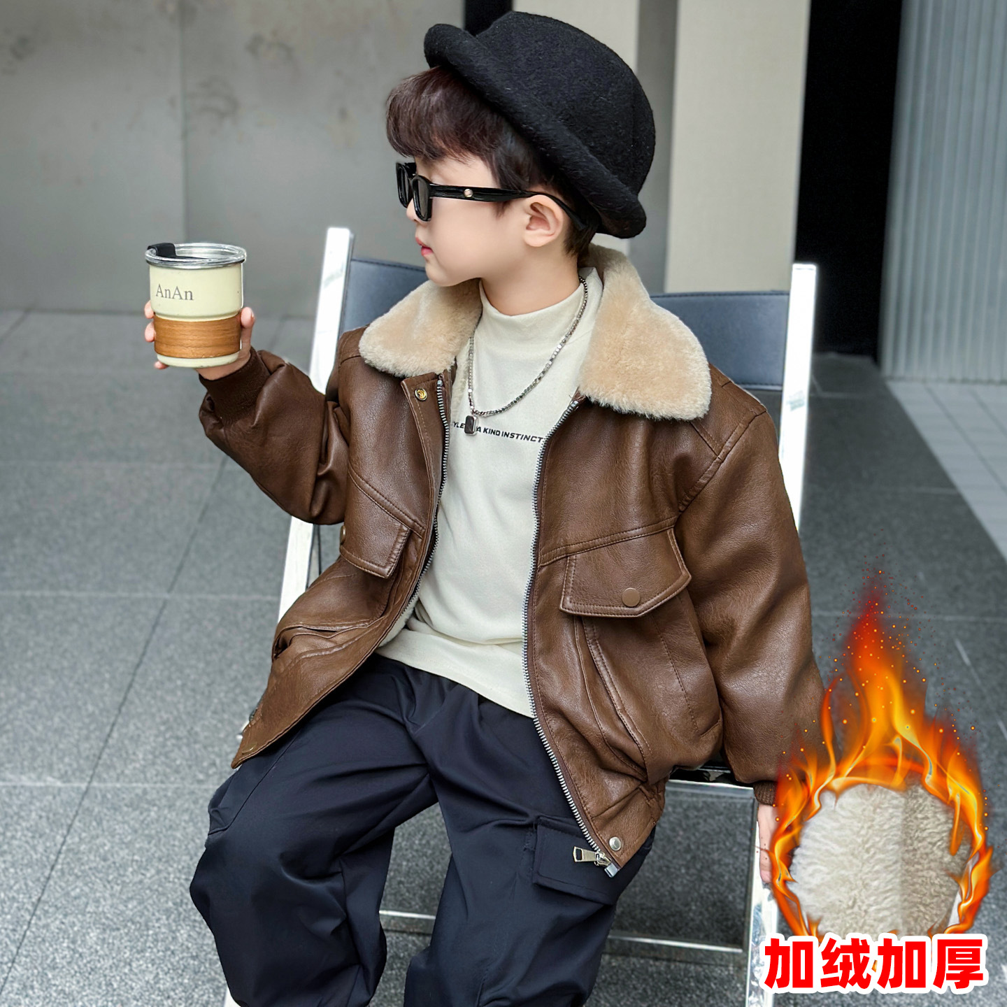 Boys' Winter Coat for Young Children, Stylish Autumn and Winter Fleece Jacket, 2025 New Thickened Children's Winter Two-Piece Set