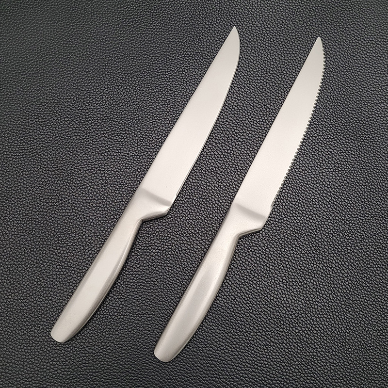 Titanium Purified Stainless Steel Household Steak Knife with Teeth Hotel Western Restaurant Thickeneded Western Food Knife Steak Knife Fruit Knife