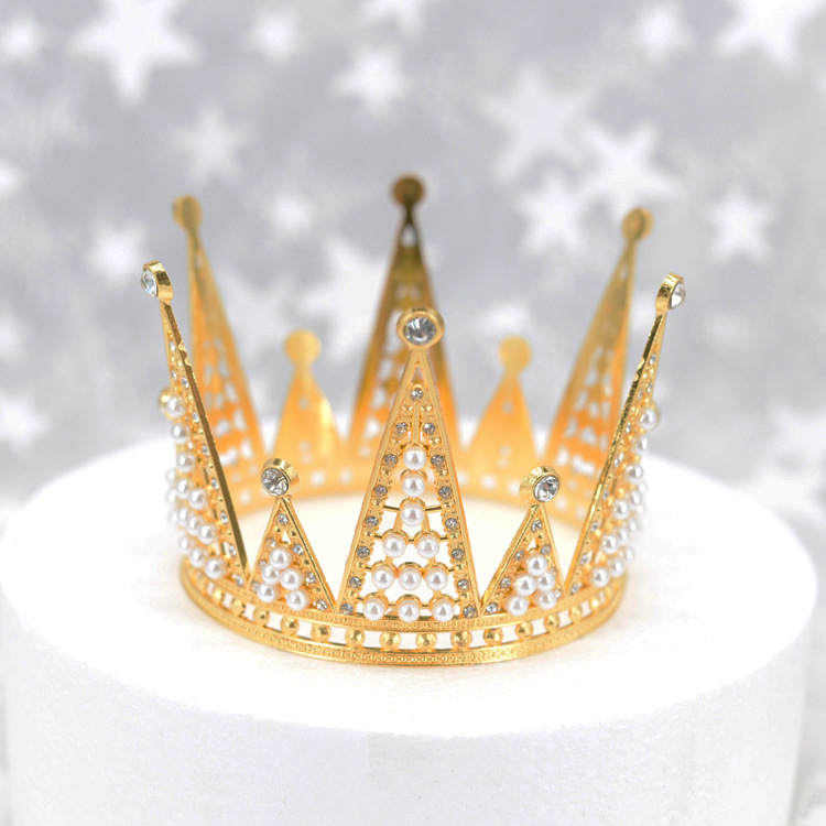 Cross-Border Hollow Birthday Cake Crown Decoration Set Love Ornaments Birthday Flower Decoration Accessories Crown Factory