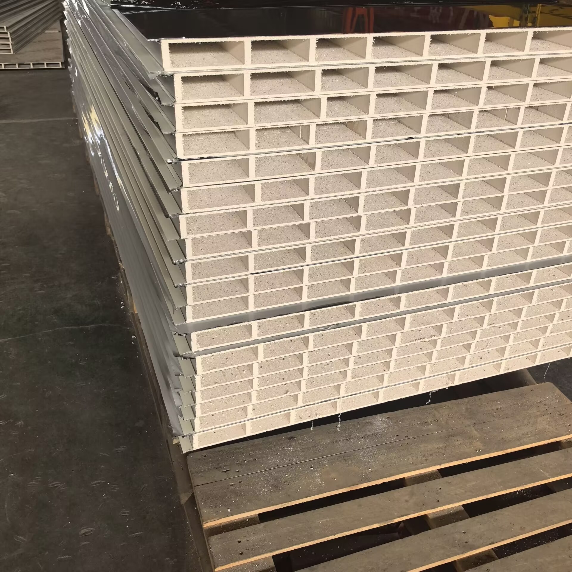 304 Stainless Steel Glass-Magnesium Board, Color Steel Sandwich Panel, Hollow Glass-Magnesium Dust-Free Room Partition Board, Dedicated for Clean Rooms