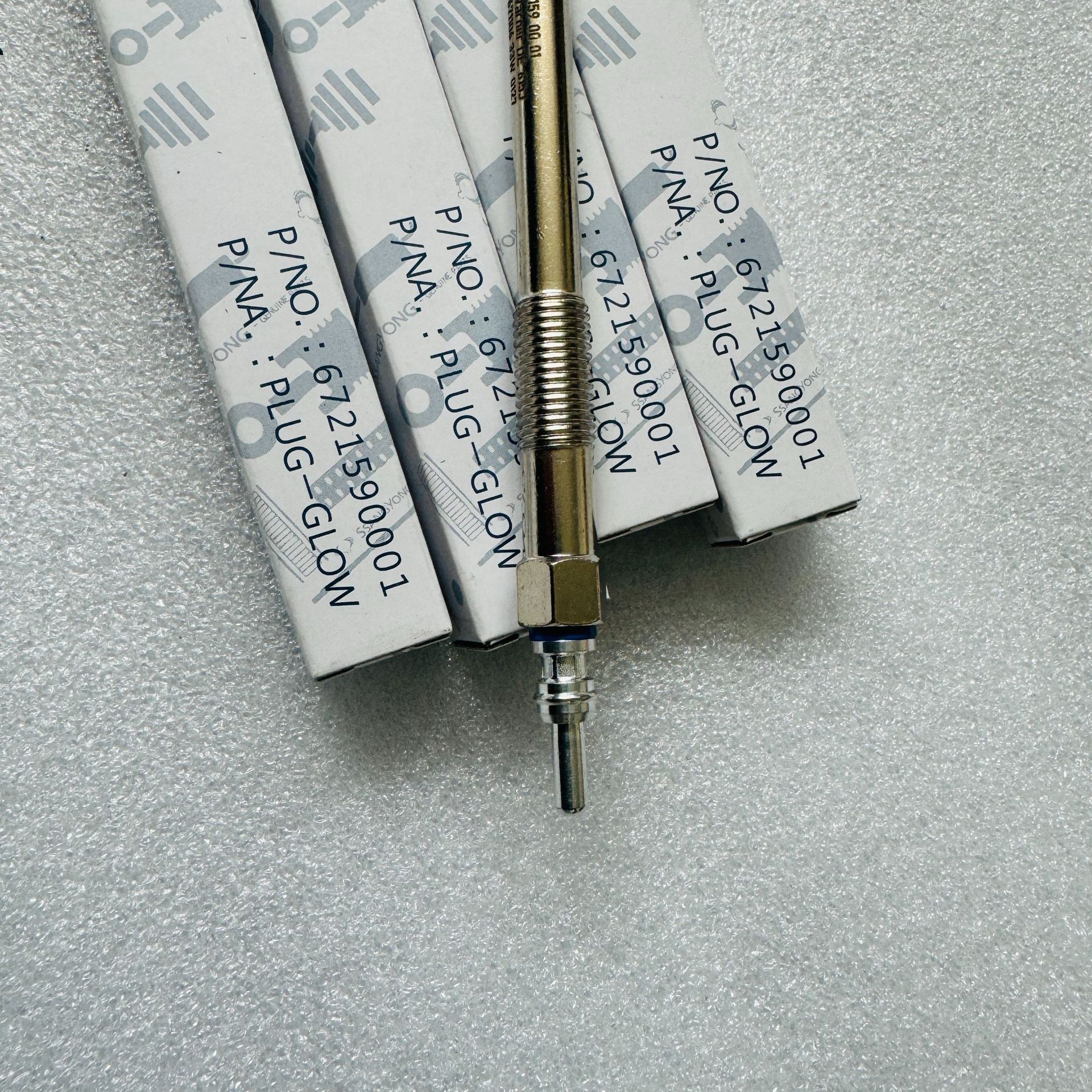 Factory wholesale Ssangyong glow plug for Aitenrester Korando diesel 6721590001 glow plug
