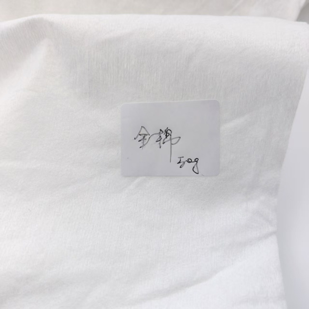 Spunlace non-woven cotton 40g50g60g70g80g large in stock cotton clothing shoes bag auxiliary material 150 meters