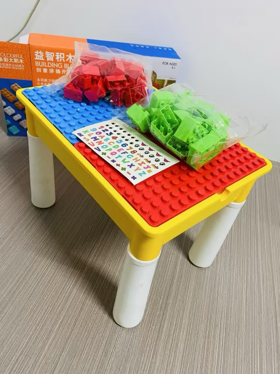 Educational Kidsren's Building Block Table Multi-Functional Assembled Educational Large Particle Building Block Learning Table Comes with 50 Building Blocks