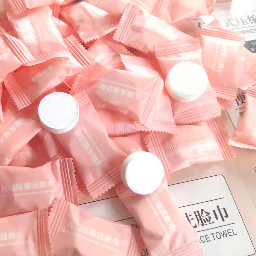 Сжатая салфетка одноразовая для умывания Candy очищающая маленькая квадратная для путешествий