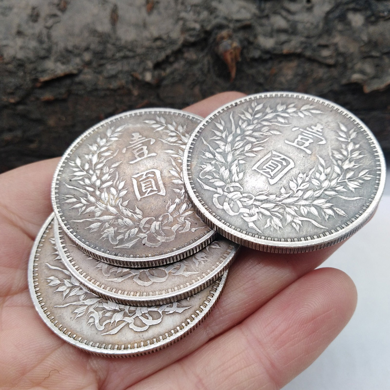Wholesale Yuan Big-Head Silver Dollar Complete Set of Foreign Street Stalls Live Broadcast Antique Crafts Republic of China Commemorative Coin Iron Silver-Plated Yuan