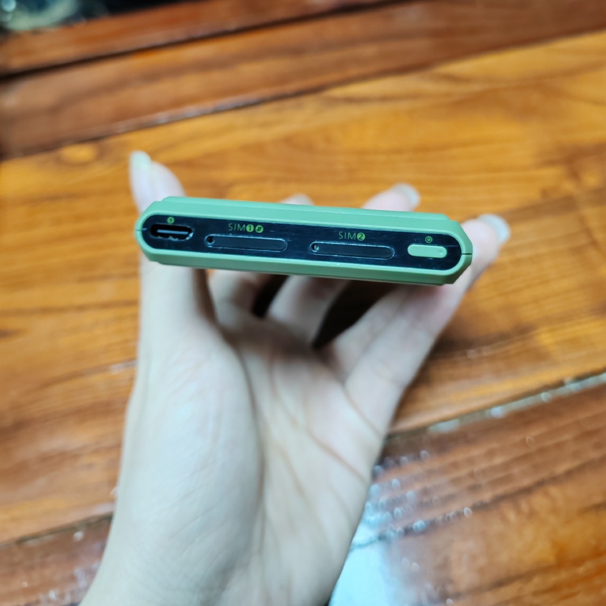 4g Three-Network Ikos Is Suitable for Apple iPhone Version Dual Sim Dual Standby Bluetooth Secondary Card Dual享号