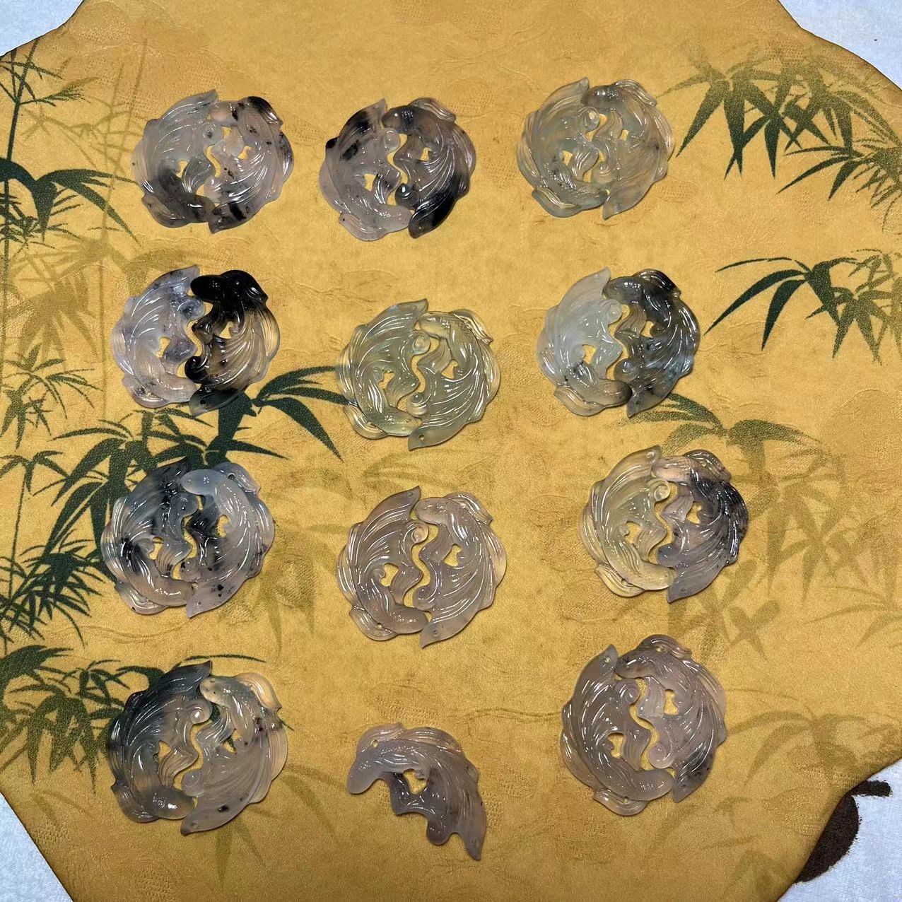 Natural Jade Pisces with Crafts Xiuyan Jade Carving Pendant Pendant Accessories