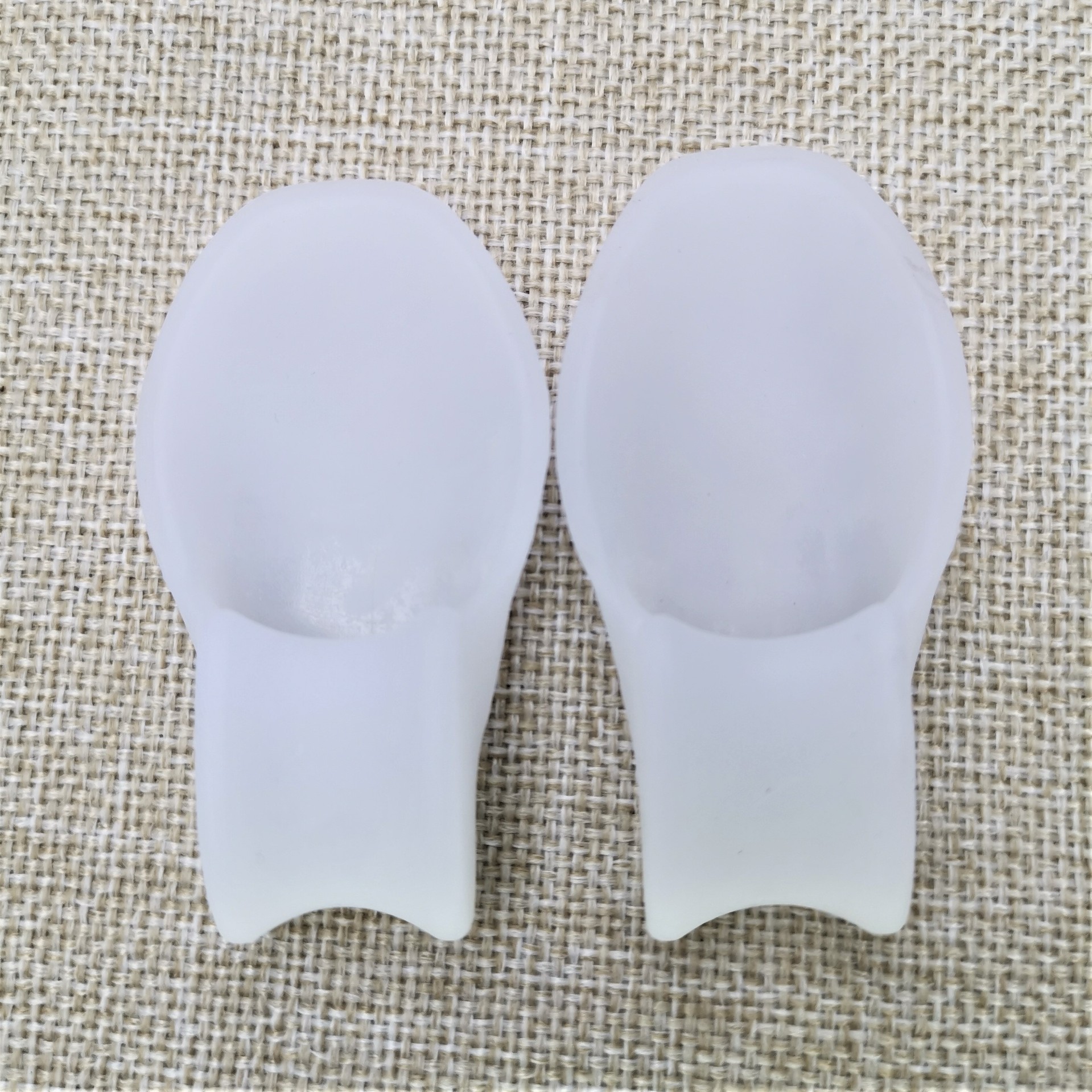 Silicone Foot Thumb Valgus Corrector Foot Thumb Valgus Separator Protects Toes Big Toe Bone Day and Night