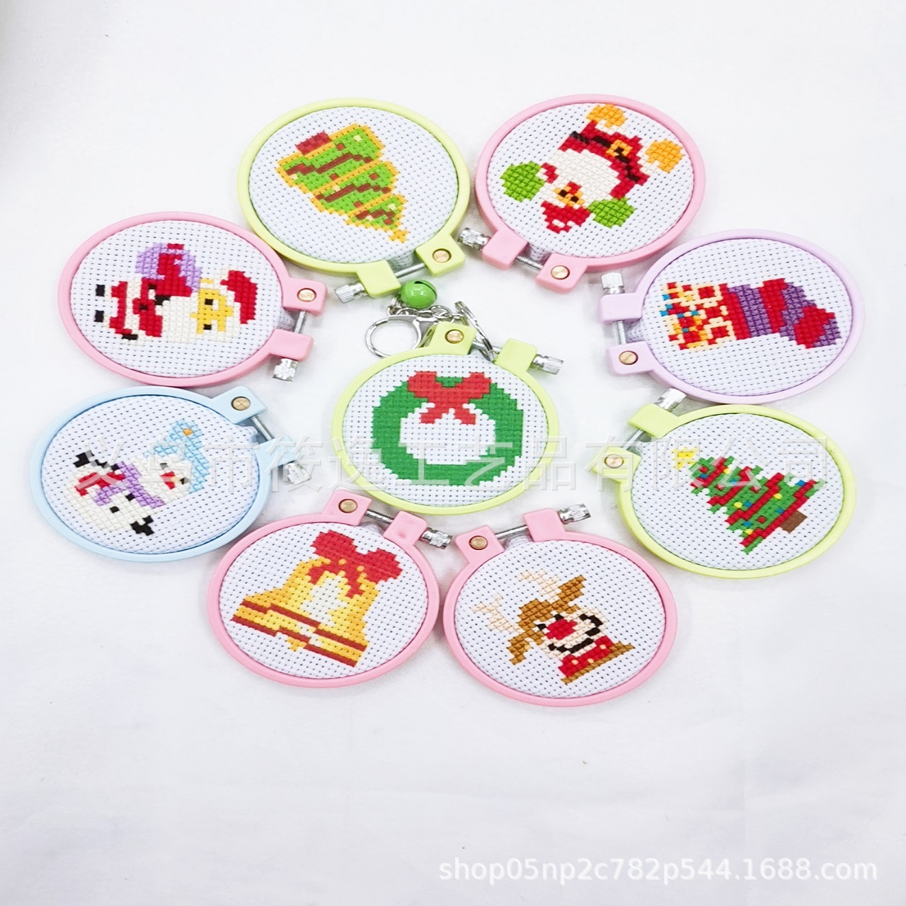 diy Christmas children cross stitch embroidery material bag keychain backpack buckle children handmade embroidery material bag