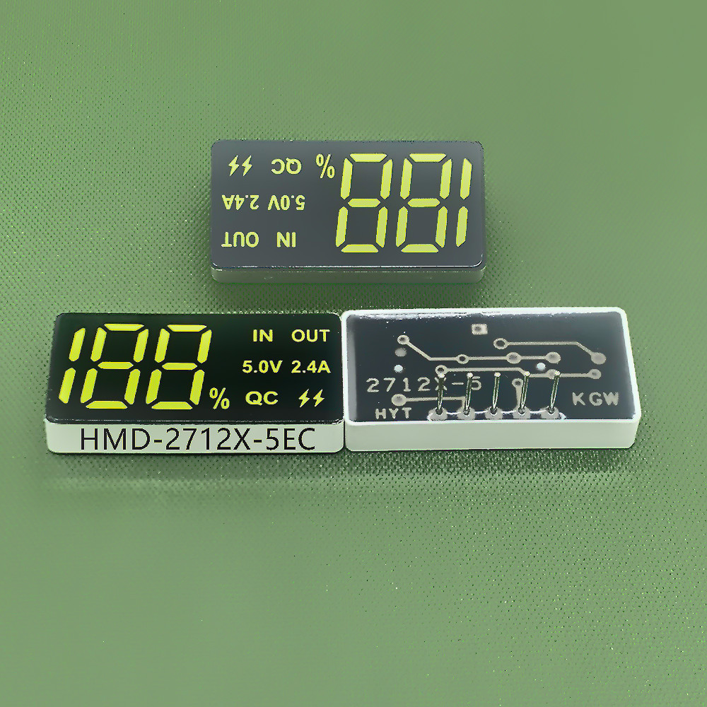 Manufacturers supply mobile power LED digital tube three-position 5-foot white green light charging treasure digital screen 0.56-inch