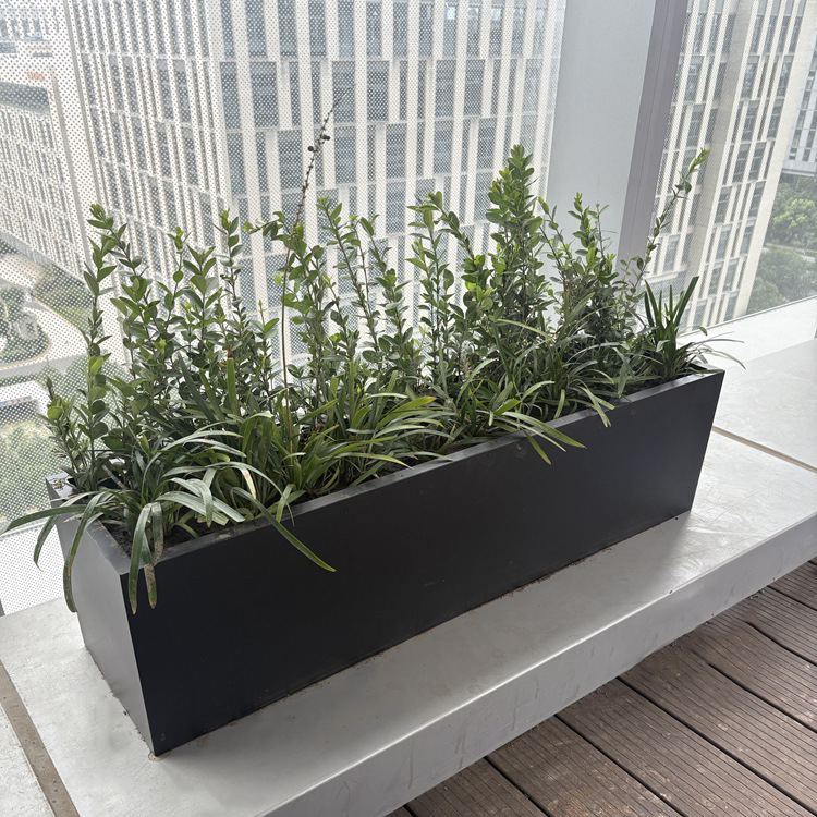 Terrace Outdoor Stainless Steel Flower Box Customized Outdoor Street Square Rectangular Flower Box Customized Iron Fence Flower Bed