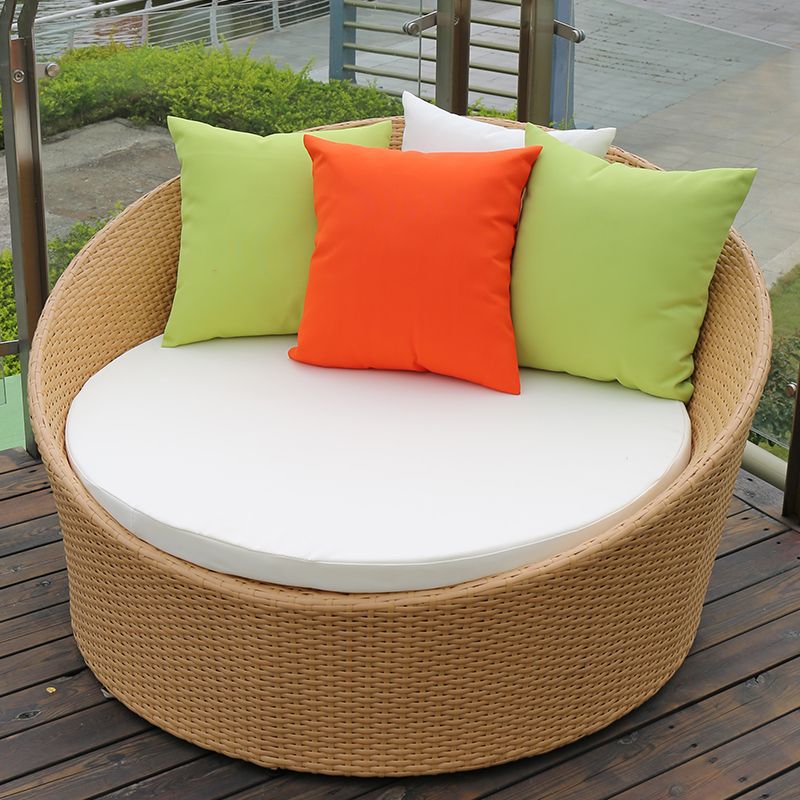 Outdoor Furniture Garden Courtyard Rattan Large Round Bed Open-Air Balcony Creative Bed Lounge Chair Lazy Leisure Sofa Bed