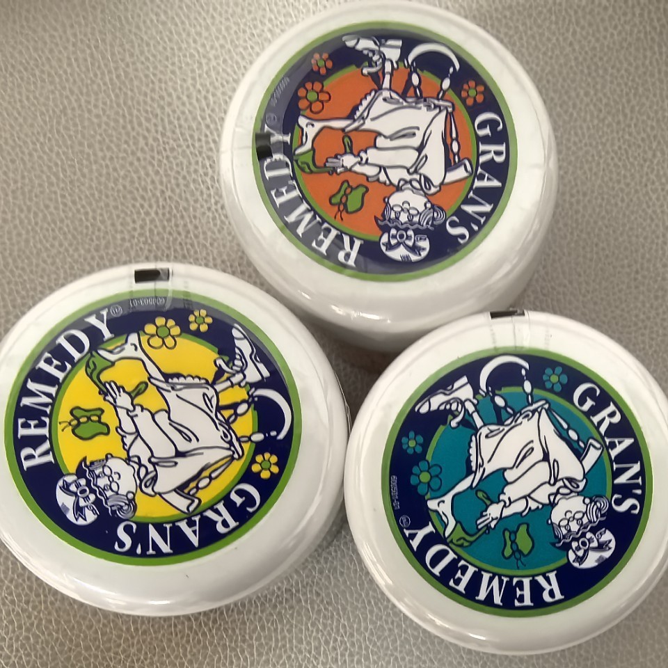 New Zealand imported granny stinky foot powder Australia sports foot sweat odor 50g mint in stock wholesale