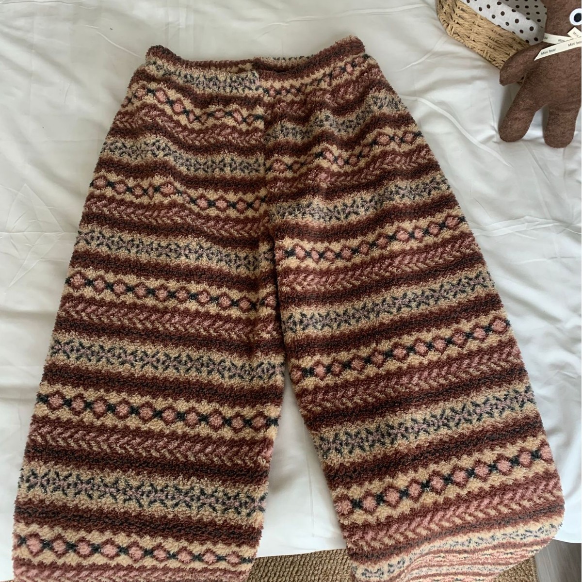 Winter Fair Isle Series Warm Puff Velvet Pajamas for Women, Large Size, Can Be Worn Outside, Walking Pants, Thickeneded Rice Velvet Winter