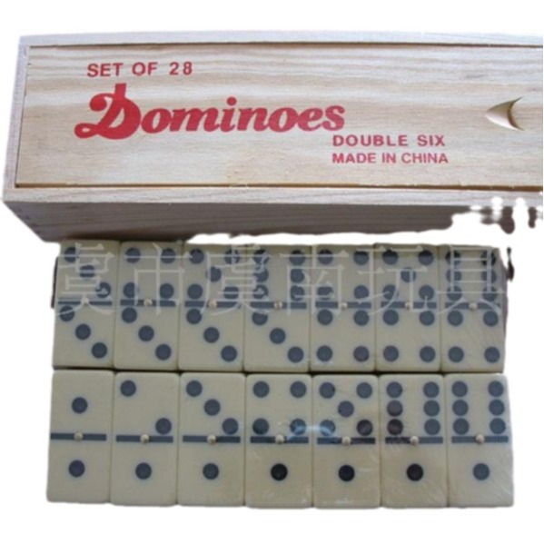 Supply wooden boxed dominoes baked LOGO, carved dominoes entertainment game cards