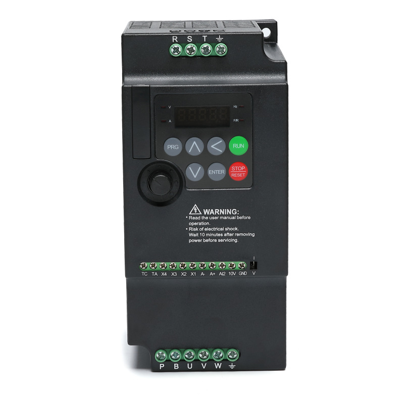 Single-phase 220V variable three-phase 380V universal inverter 0.75 1.5 2.2 5.5kw motor governor