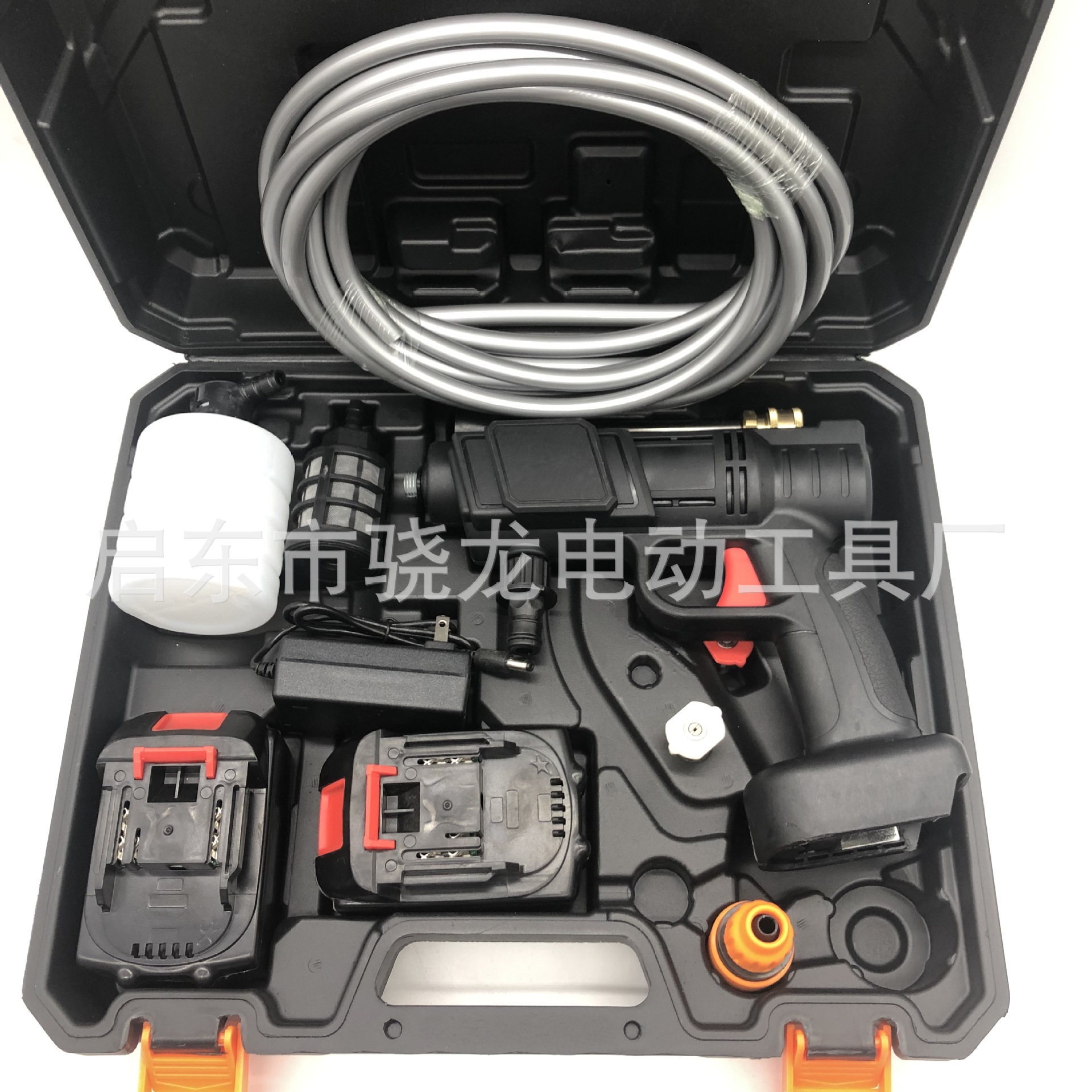 Wireless car washer high pressure water gun household water pump portable rechargeable lithium battery cleaning agent car washer car brush