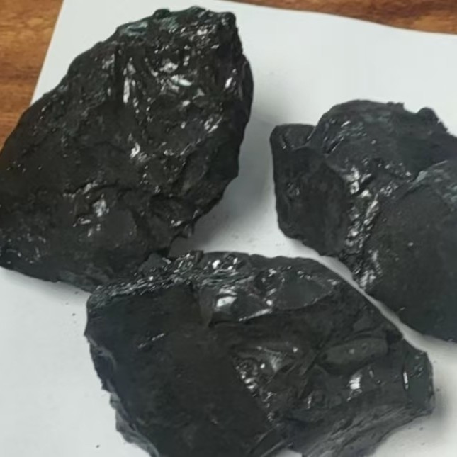 Medium Temperature Asphalt Is Used for Waterproofing Materials, Asphalt Paint, Refractory Materials, Magnesium Carbon Bricks, Blast Furnace Gunite