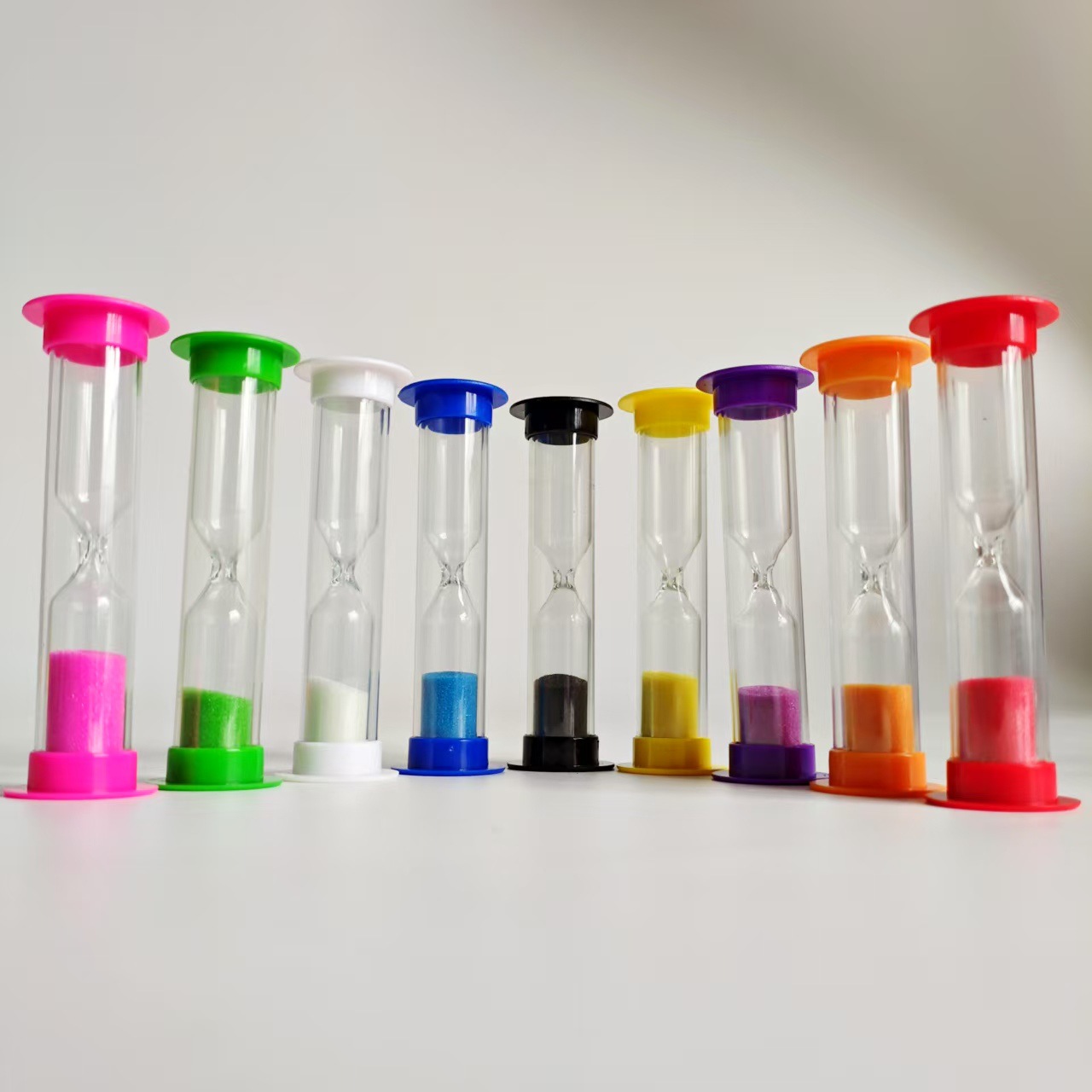 Песочные часы для детей 1 минута противоударные пластиковые аксессуары для настольных игр маленький подарок стеклянный таймер с песком