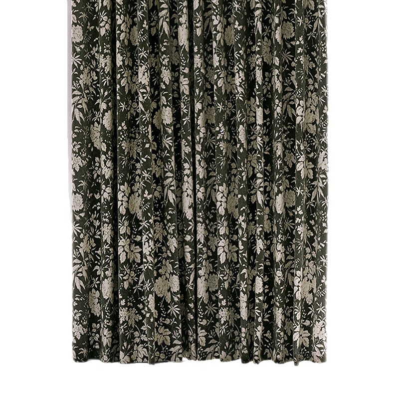 2025 New Chenille Jacquard Cloth Simple White Flower French Romantic Curtain Tablecloth Table Flag Fabric Spot Wholesale