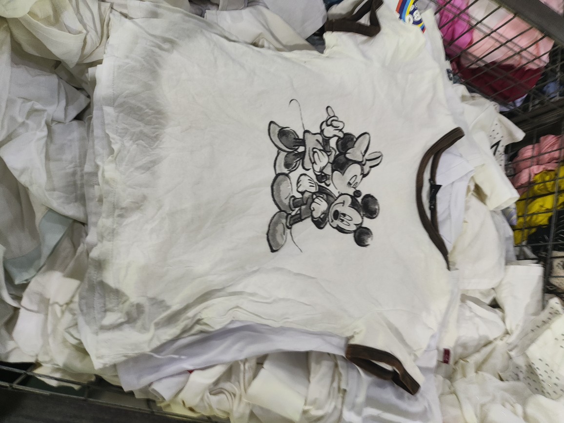 Second-Hand Clothes, Old Cotton White T-Shirts with Patterns, Exported to Africa, Southeast Asia, Vietnam and Thailand, Live Broadcast Supply Selection
