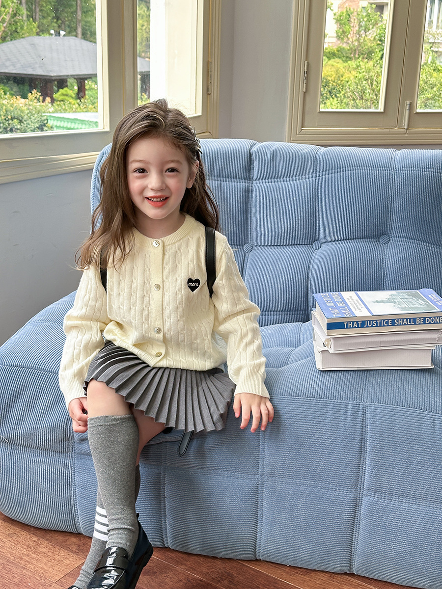 Aimobeibei Children's Clothing for Girls of All Sizes, Korean Style Warm Cable Knit Sweater, Heart Knit Cardigan Jacket