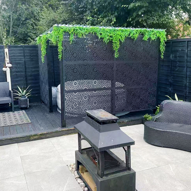 Wood-Plastic Hollow Screen Partition for Villa Courtyard, Outdoor Courtyard Garden Fence Decoration, Floor-Standing Screen Background Wall