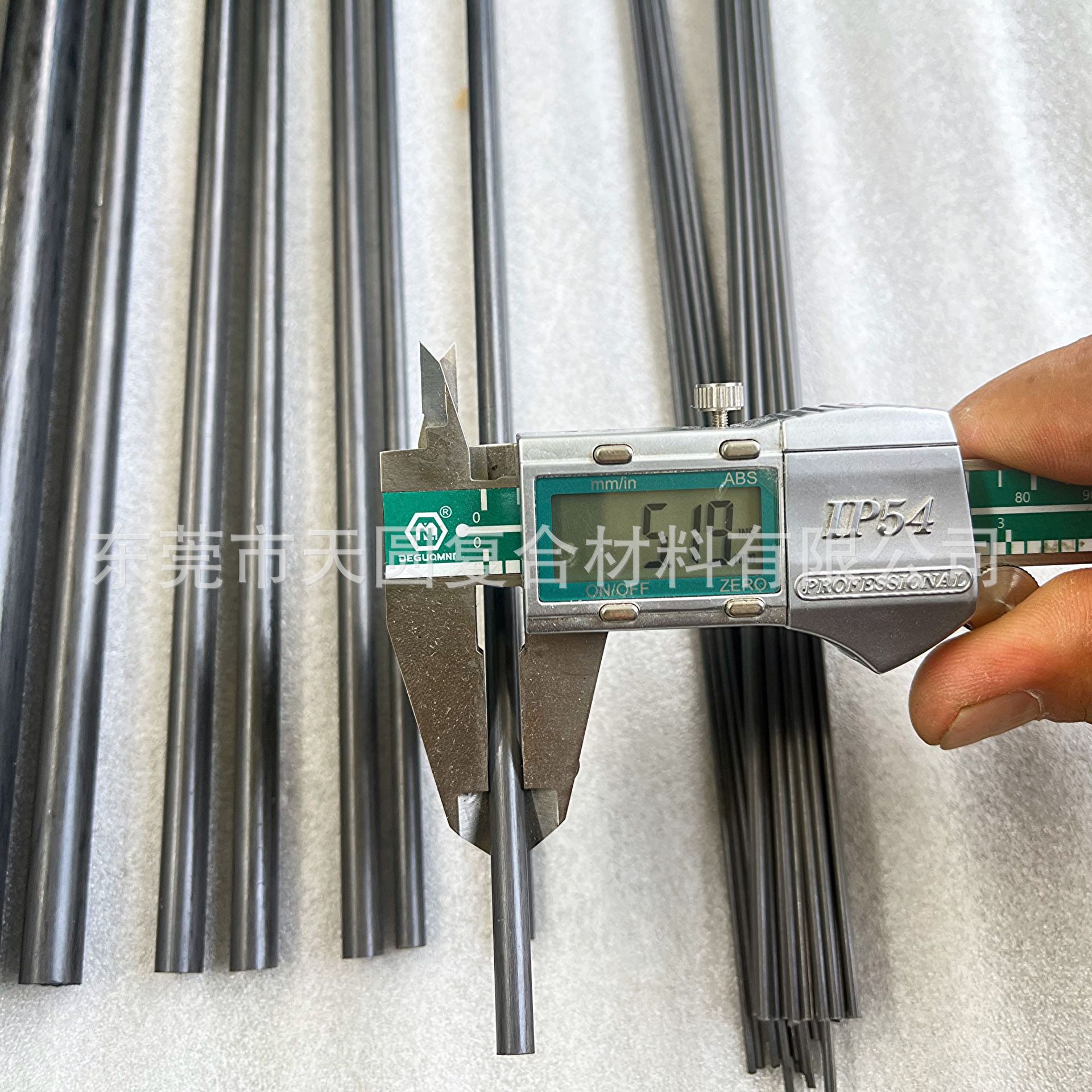 Factory Wholesale Direct Supply of Sports Equipment Carbon Fiber Rods Full Carbon High Strength Straightness Solid Carbon Fiber Rods Wholesale