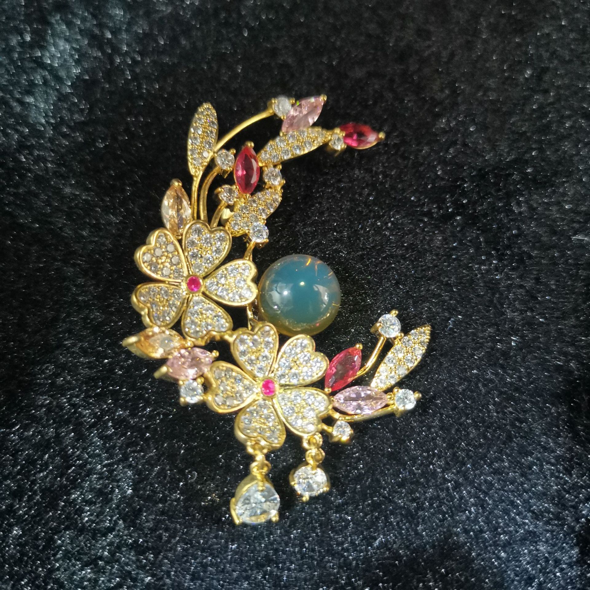 5A Water-Purified Blue Amber Brooch, Natural Amber Brooch Jewelry, Women's Jewelry Accessories