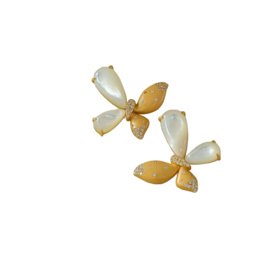 S925 Silver Natural White Mother-Of-Pearl Butterfly Earrings Ins Style Earrings Niche Light Luxury Earrings Wholesale Women's Vintage Style