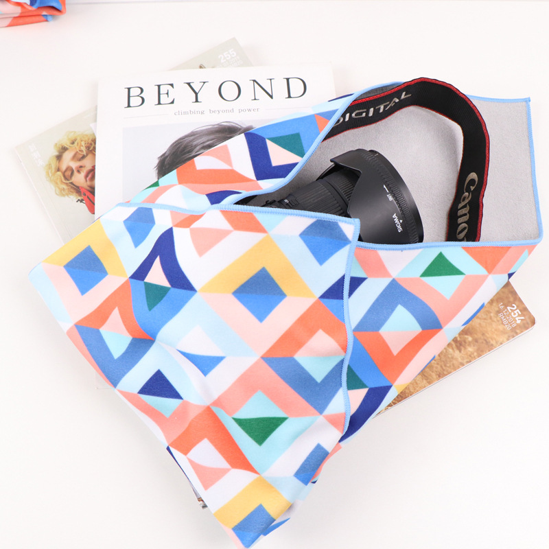 Microfiber Magic Self-Adhesive Cloth, Magic Protective Cloth, Camera Bag Liner Bag Cloth, 100% off Cloth, Free Foldableing