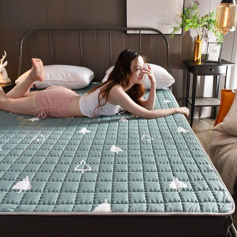 Four Seasons Universal Machine Washable Thin Mattress 1.8-meter Tatami 0.9 Mattress Single-double Student Dormitory Cushion