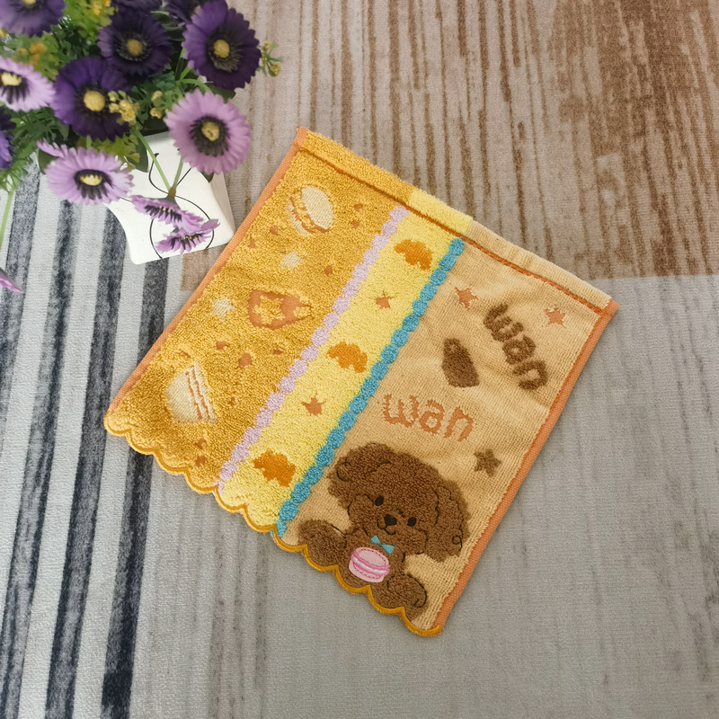 Export Japanese Color Woven Jacquard Untwisted Yarn Embroidered Small Square Towel Fur and Mouse Snap Turtle Kidsren's Hand Towel Handkerchief